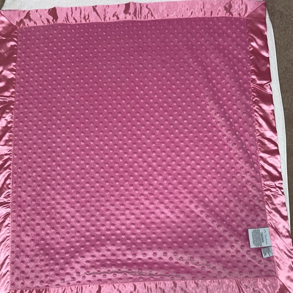 NWT My Blanker raspberry pink Dot Velour Stroller Blanket-30X35 - Picture 6 of 7
